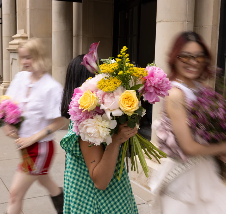 Modern Blooms, Delivered in Style